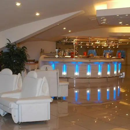 Rox Kemer