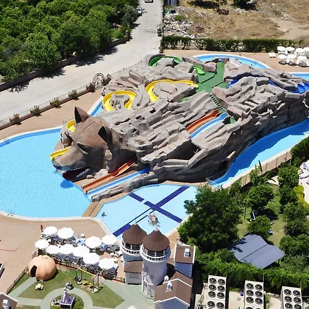 Ośrodek wypoczynkowy Rox 5*